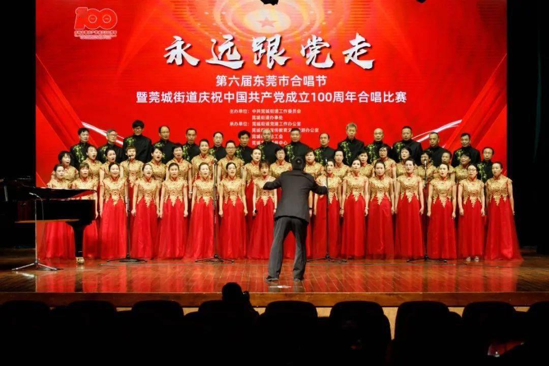 今年阳阳和爸爸的年龄和是42岁15年后爸爸的年龄是阳阳的两倍爸爸今年多少岁游戏画面