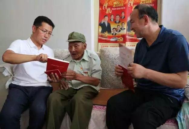 救援可爱的小丑